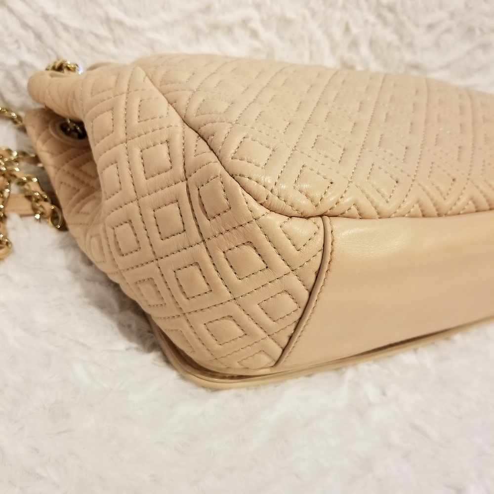 SOLD!!! Tory Burch Marion Quilted Shoulder bag - Picture 6 of 7